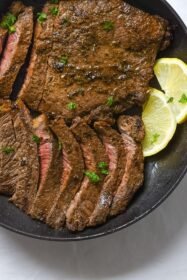 sweetketolife.com-juicy-steak-with-keto-soy-sauce-marinade-lemon